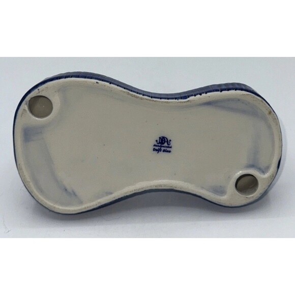 Vintage Delft Trinket Box W/Kissing Dutch Couple Porcelain Blue White 5.75”x3” - Picture 11 of 16